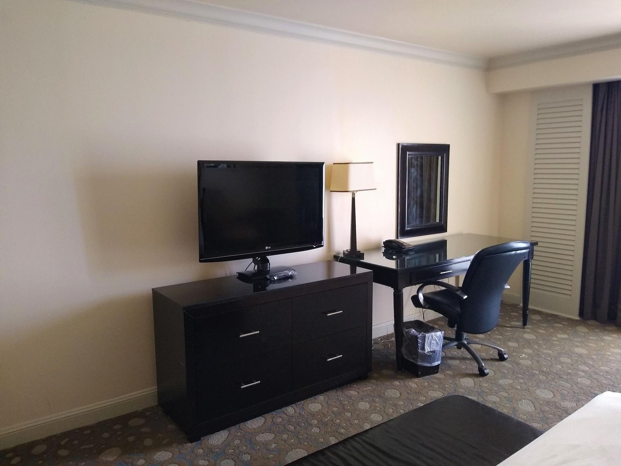Residences At The Atlantic Resort 포트 로더데일 외부 사진