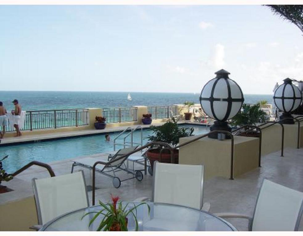 Residences At The Atlantic Resort 포트 로더데일 외부 사진