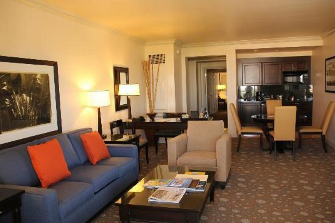 Residences At The Atlantic Resort 포트 로더데일 외부 사진
